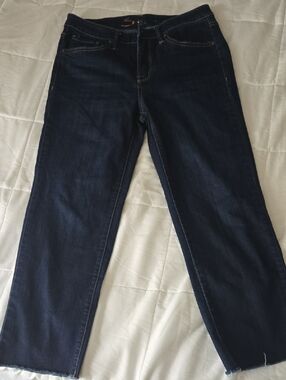 Dark Blue Women's Straight-Leg Crop Jeans